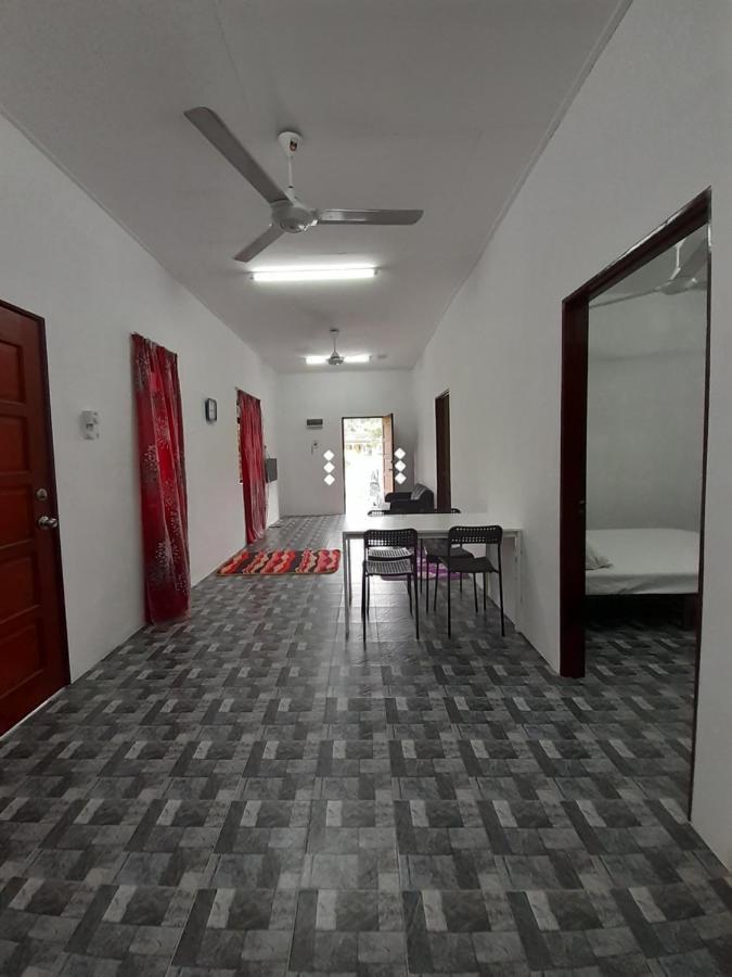 Homestay Idaman B B With 2 Room Aircond 2 Quen Bed And Not Sharing Room -Privacy Kuala Terengganu Exterior foto